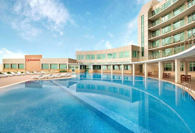 فندق Ramada By Wyndham Baku