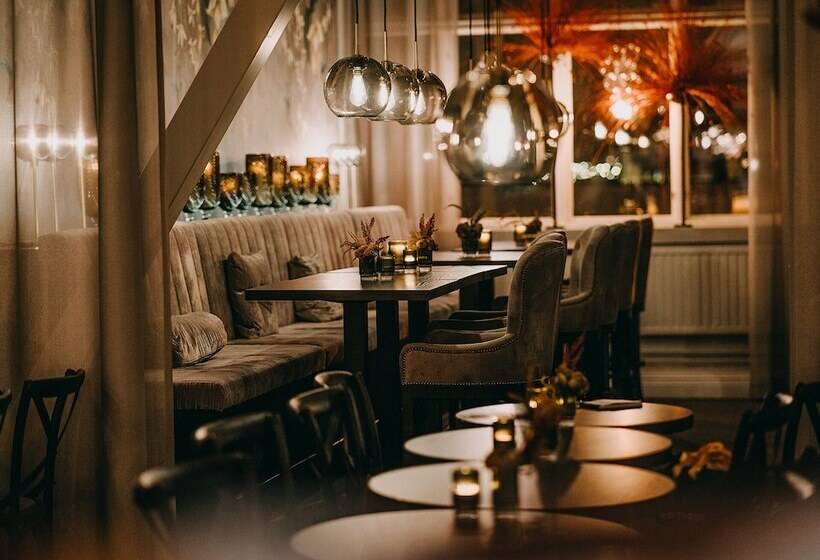 Sunlight Hotel Conference & Spa