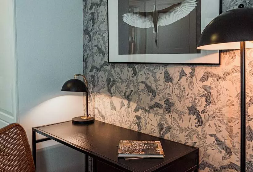 Sunlight Hotel Conference & Spa