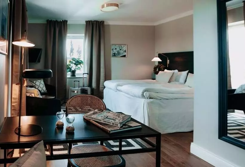 Sunlight Hotel Conference & Spa