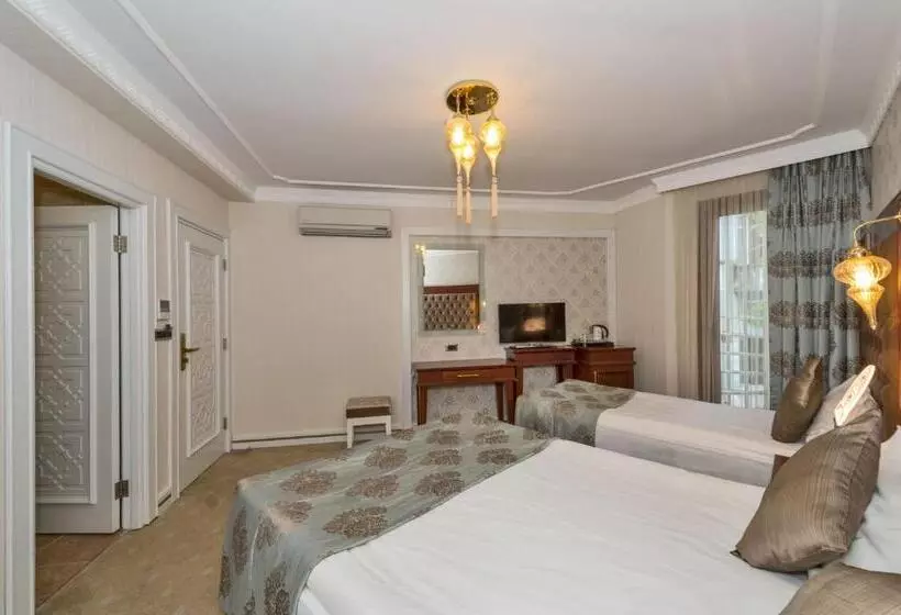 Hotel The Empress Theodora