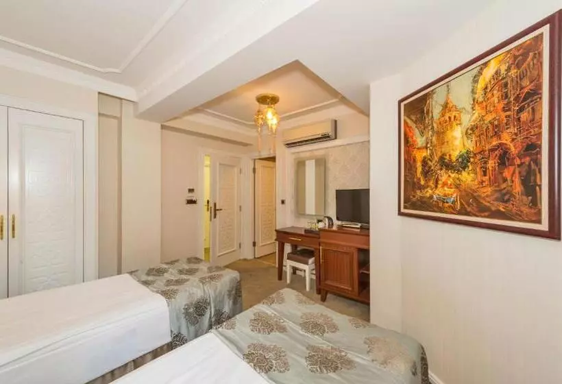 Hotel The Empress Theodora