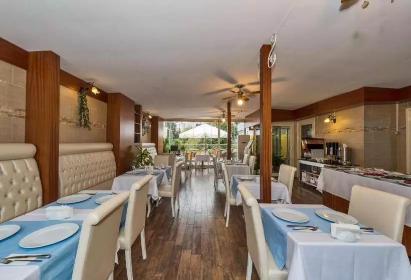 Hotel The Empress Theodora