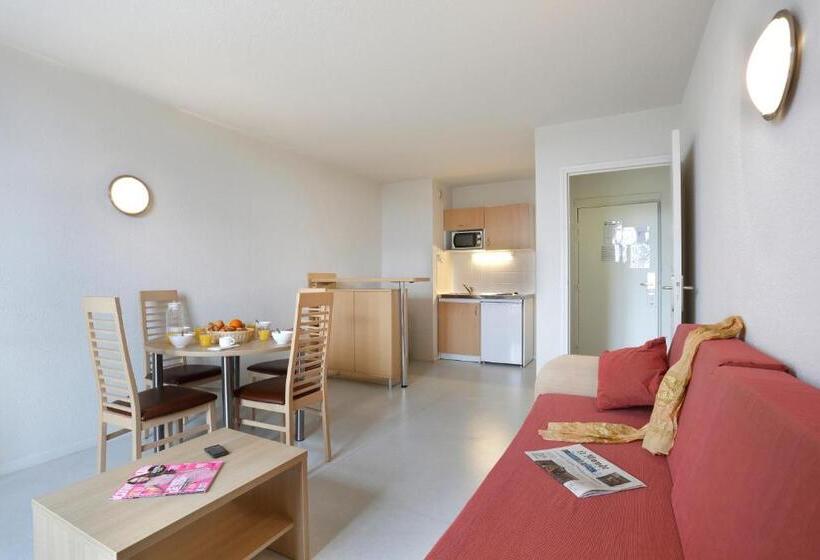 בית מלון כפרי Vacancéole   Les Demeures Champenoises