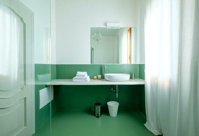 تختخواب و صبحانه Quarantavasi