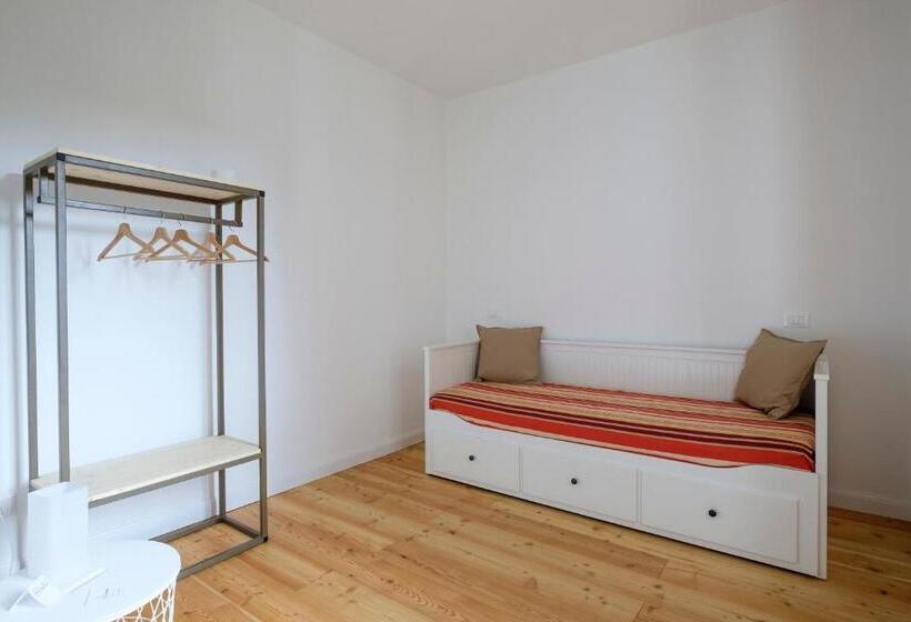 تختخواب و صبحانه Quarantavasi