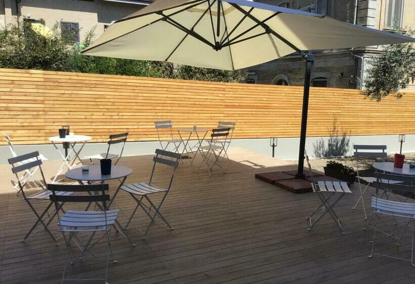 مبيت وإفطار Villa Actea