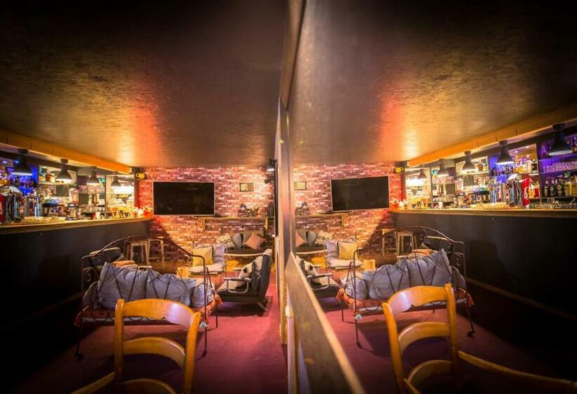 فندق Le Plan B Hôtel 3 étoiles Restaurant