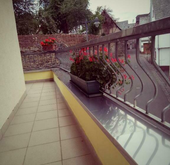 Pensão Alte Weinstube