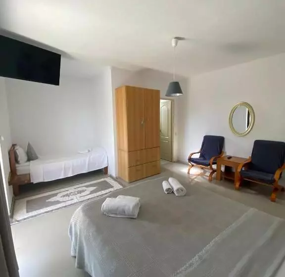 Majatalo Vila Azaleea