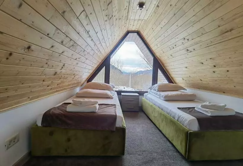 Pensiunea Boca Voronet