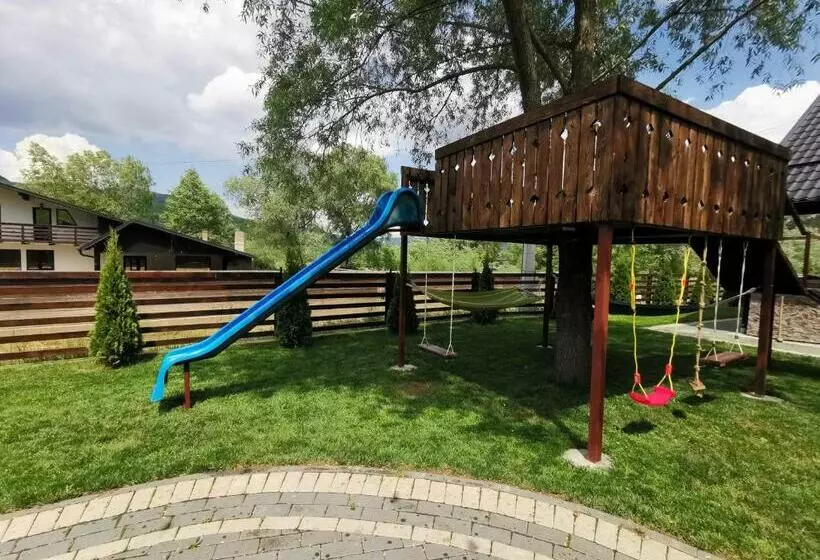 Pensiunea Boca Voronet