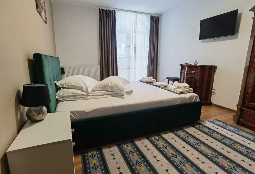 Pensiunea Boca Voronet