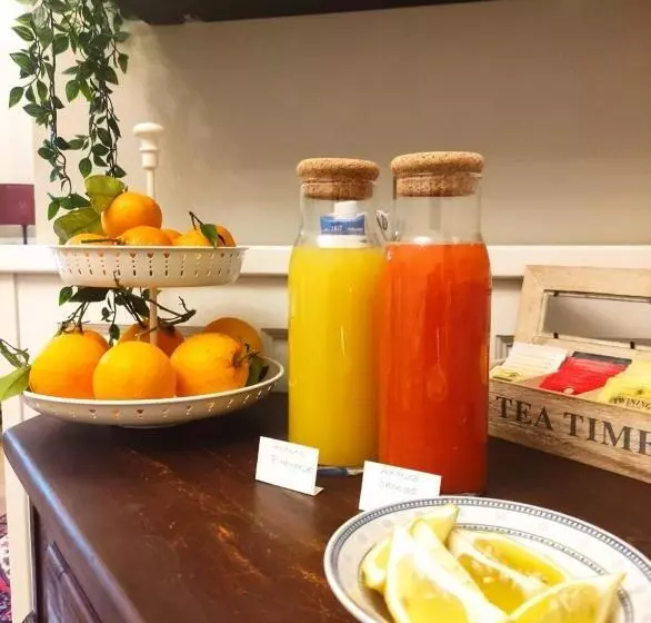 تختخواب و صبحانه Bed&breakfast Villa Camilla