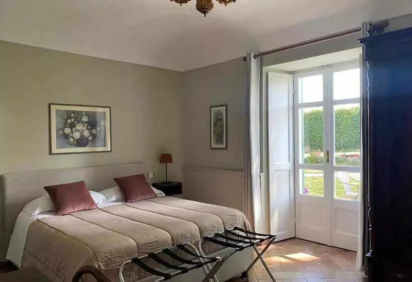 تختخواب و صبحانه Bed&breakfast Villa Camilla