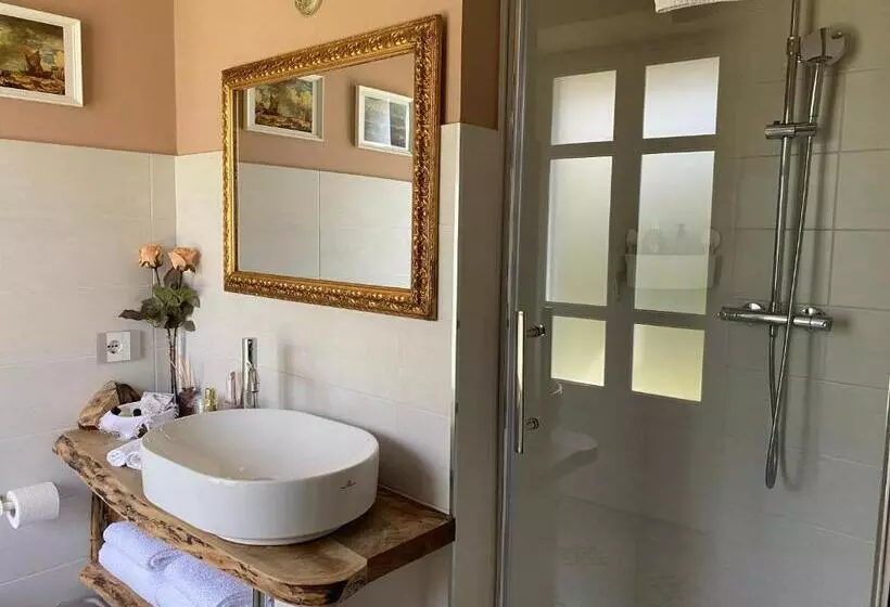 تختخواب و صبحانه Bed&breakfast Villa Camilla