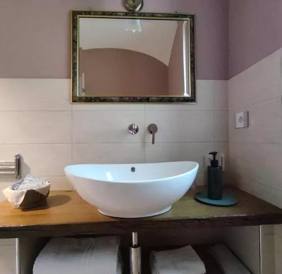 تختخواب و صبحانه Bed&breakfast Villa Camilla