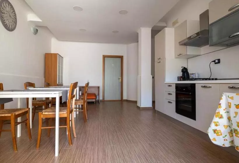 Aamiaismajoitus (B&B) La Dimora Degli Artisti