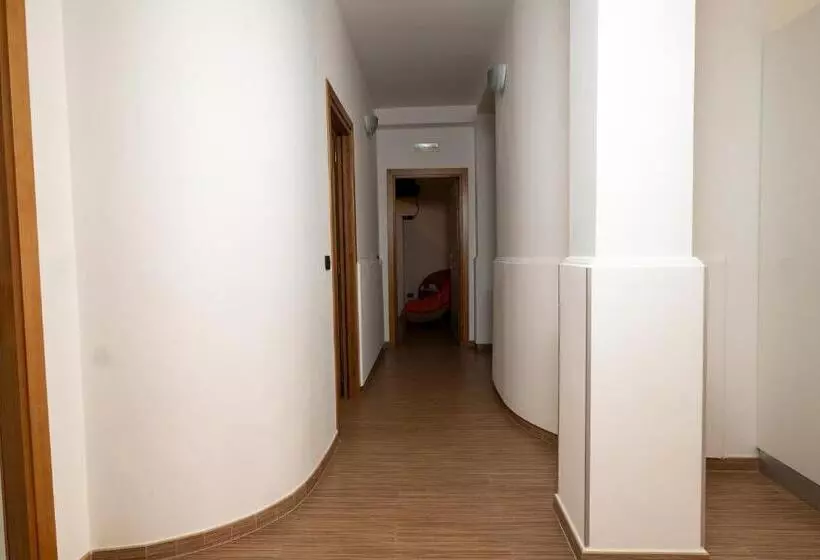 Aamiaismajoitus (B&B) La Dimora Degli Artisti