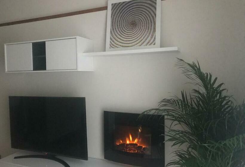 ベッドアンドブレックファースト Suites Mendibil Irun