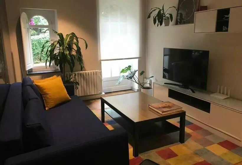 Aamiaismajoitus (B&B) Suites Mendibil Irun