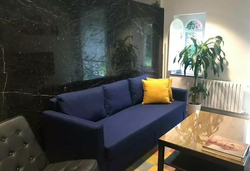 Aamiaismajoitus (B&B) Suites Mendibil Irun