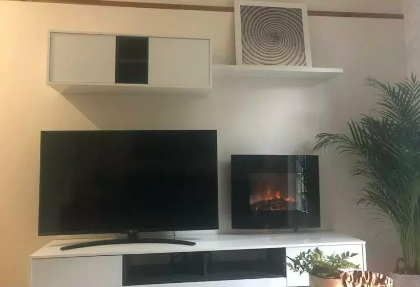 Aamiaismajoitus (B&B) Suites Mendibil Irun