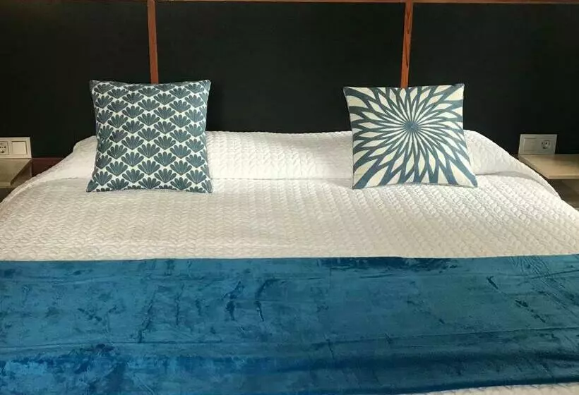 Aamiaismajoitus (B&B) Suites Mendibil Irun