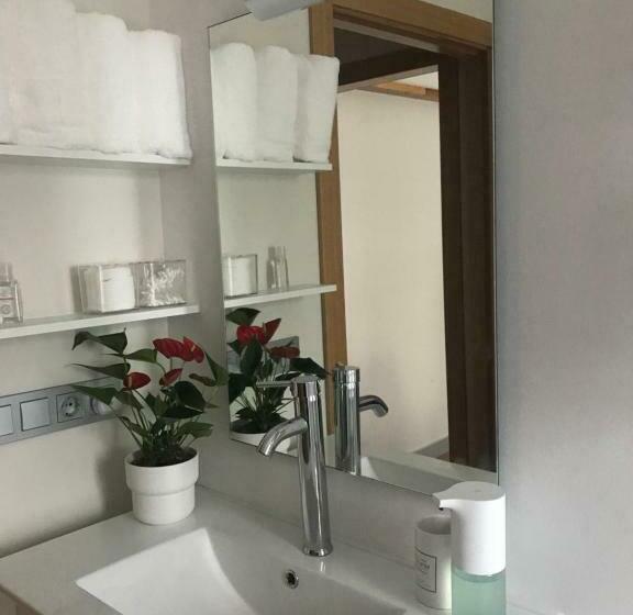 ベッドアンドブレックファースト Suites Mendibil Irun