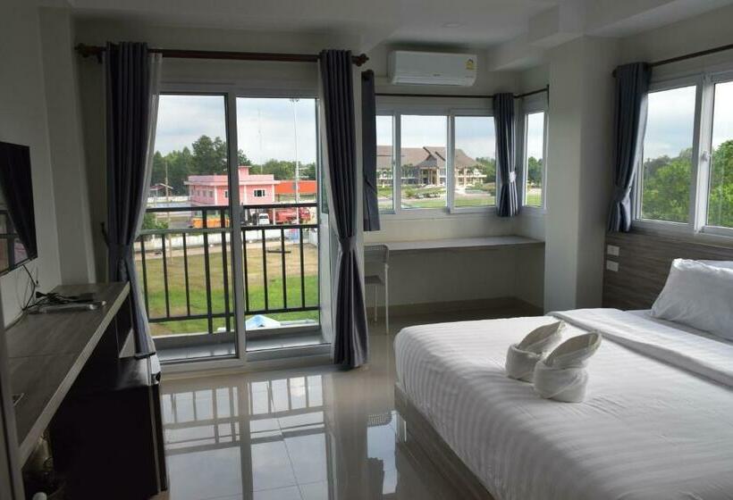 ホテル The Grace Kok Udom