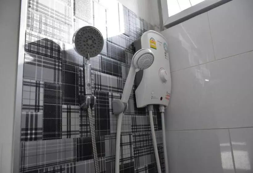 Hotelli The Grace Kok Udom