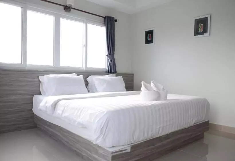 Hotelli The Grace Kok Udom