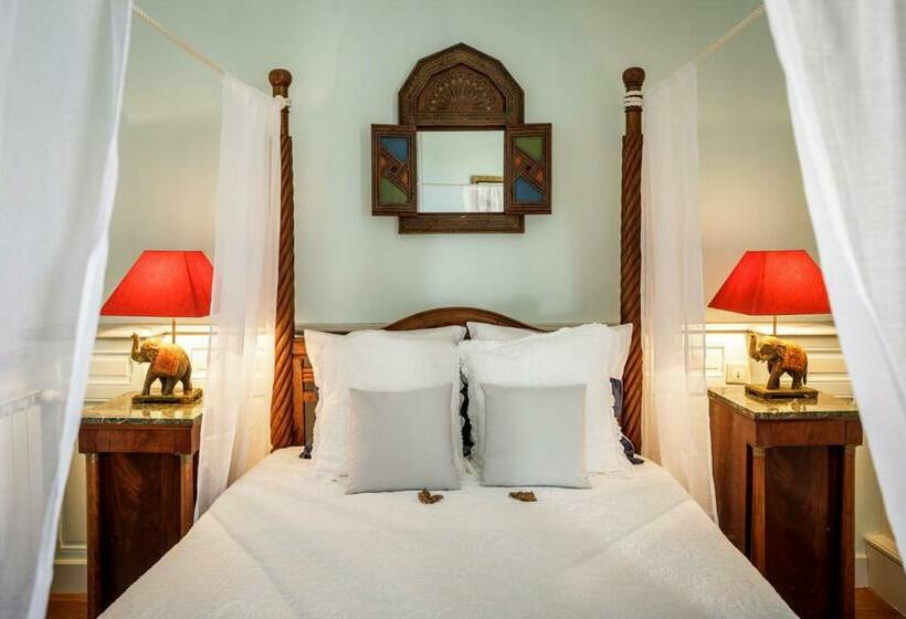 Пансион Manoir De Bel Ebat