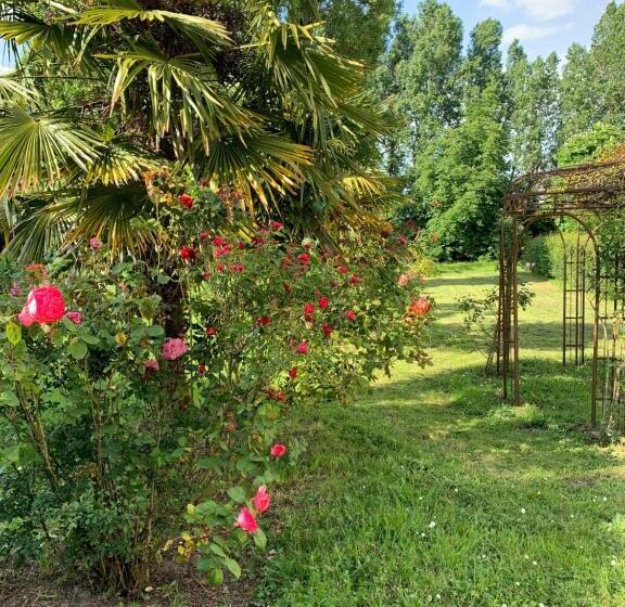 Пансион Manoir De Bel Ebat