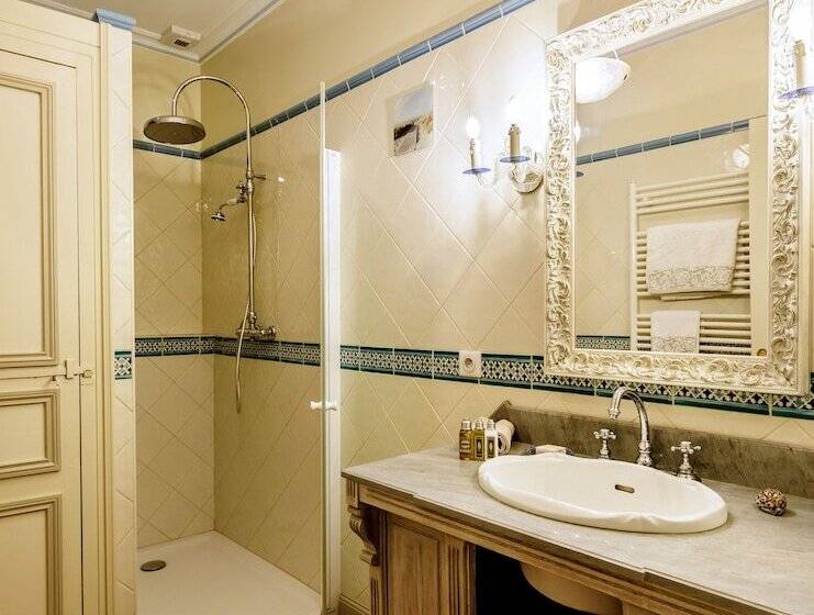 Пансион Manoir De Bel Ebat