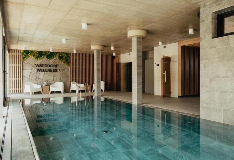 ペンション Penzión Walddorf