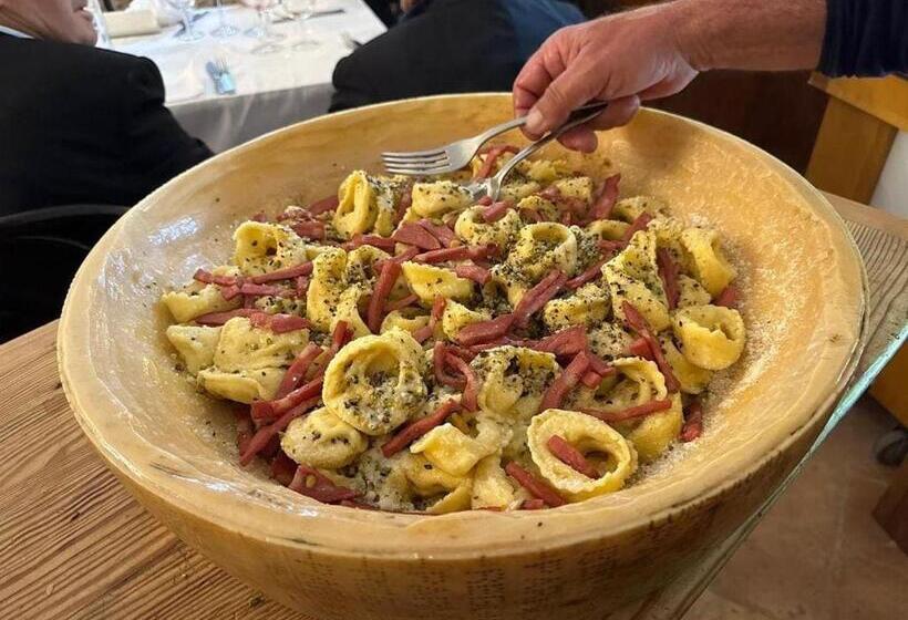 Resort Bouquet & Gourmet