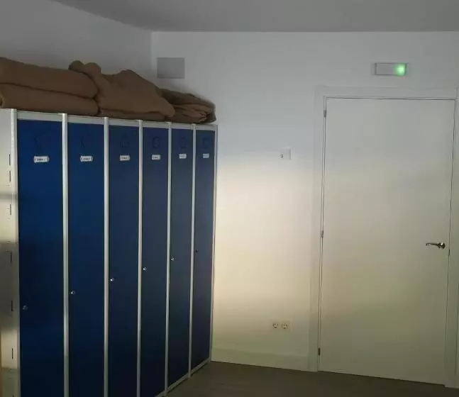 ユースホステル Erletxe Aterpea