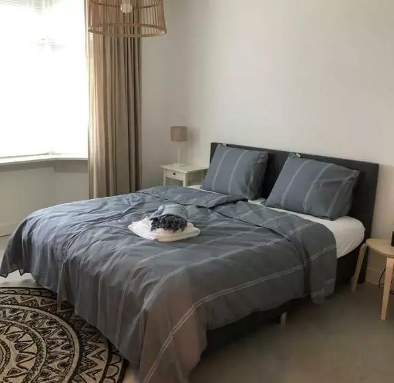 Aamiaismajoitus (B&B) Het Doktershuys