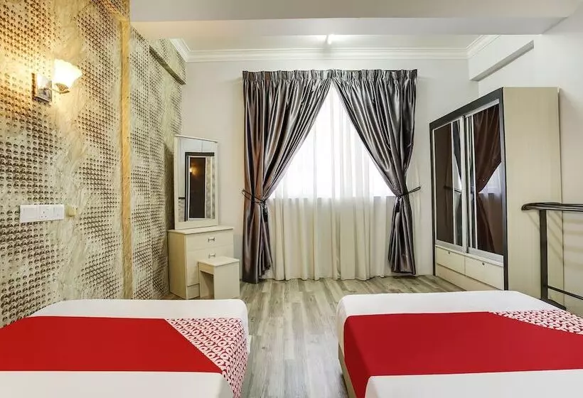 Hotelli Capital O 90490 Zaques