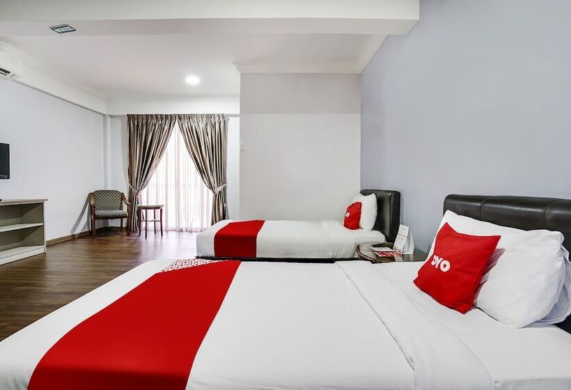 酒店 Capital O 90490 Zaques