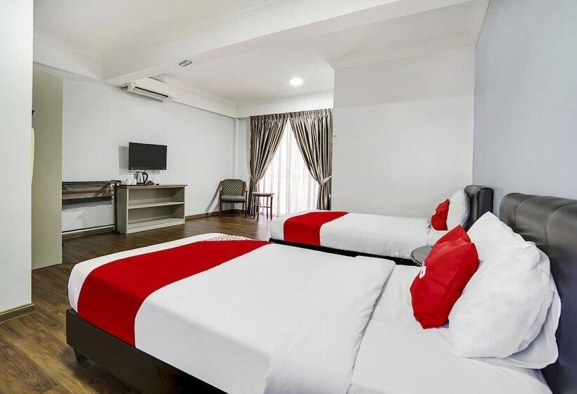 酒店 Capital O 90490 Zaques