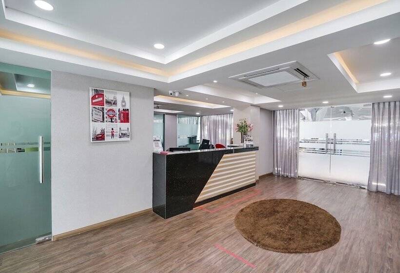 酒店 Capital O 90490 Zaques