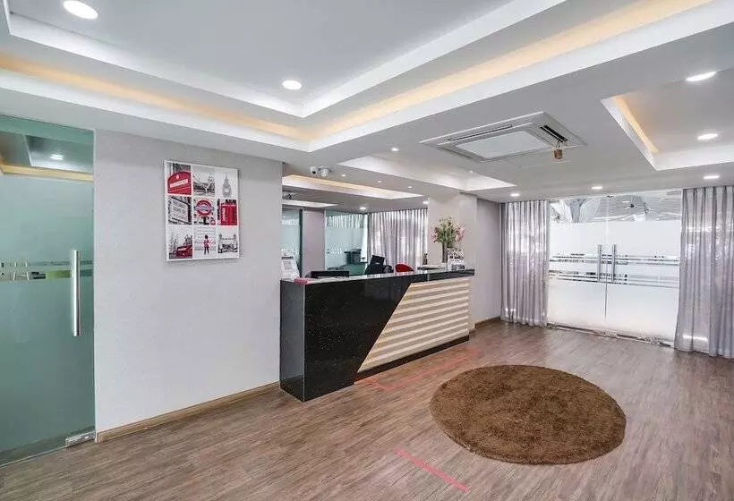 Hotelli Capital O 90490 Zaques