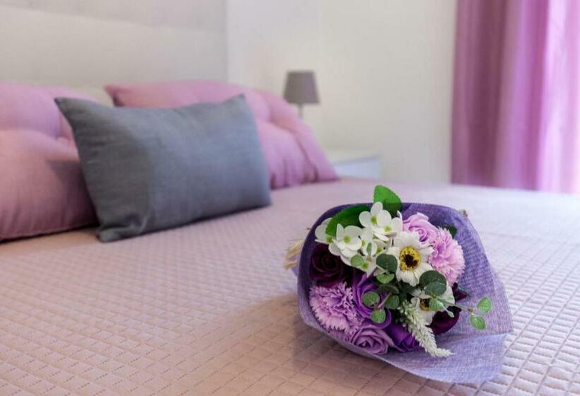 פנסיון Casa Esada