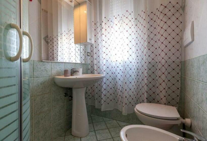 פנסיון Casa Esada