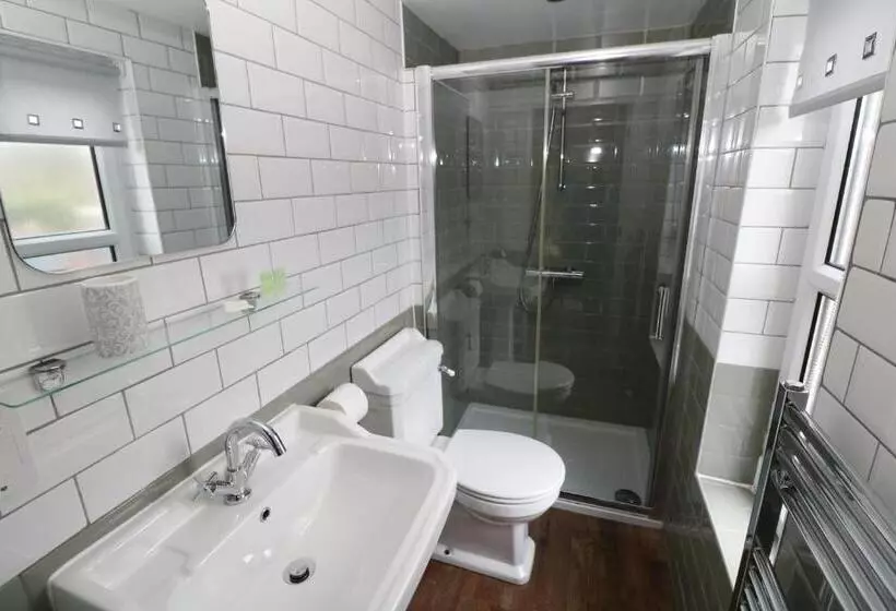 ペンション Four Seasons Guesthouse