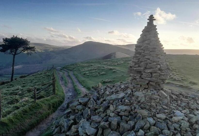 펜션 Four Seasons Guesthouse