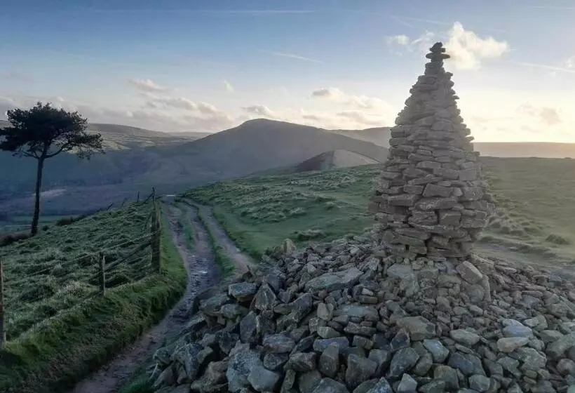 ペンション Four Seasons Guesthouse