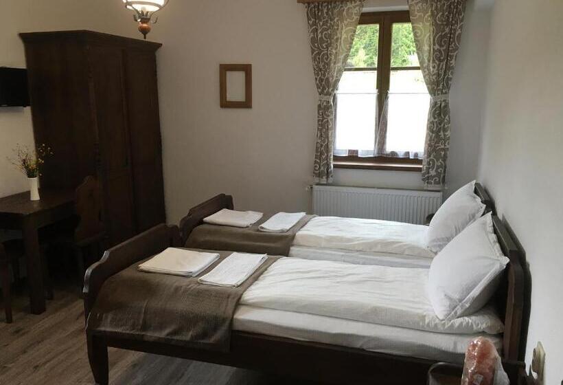 Pensiunea Agroturistică Erdélykincse Panzió